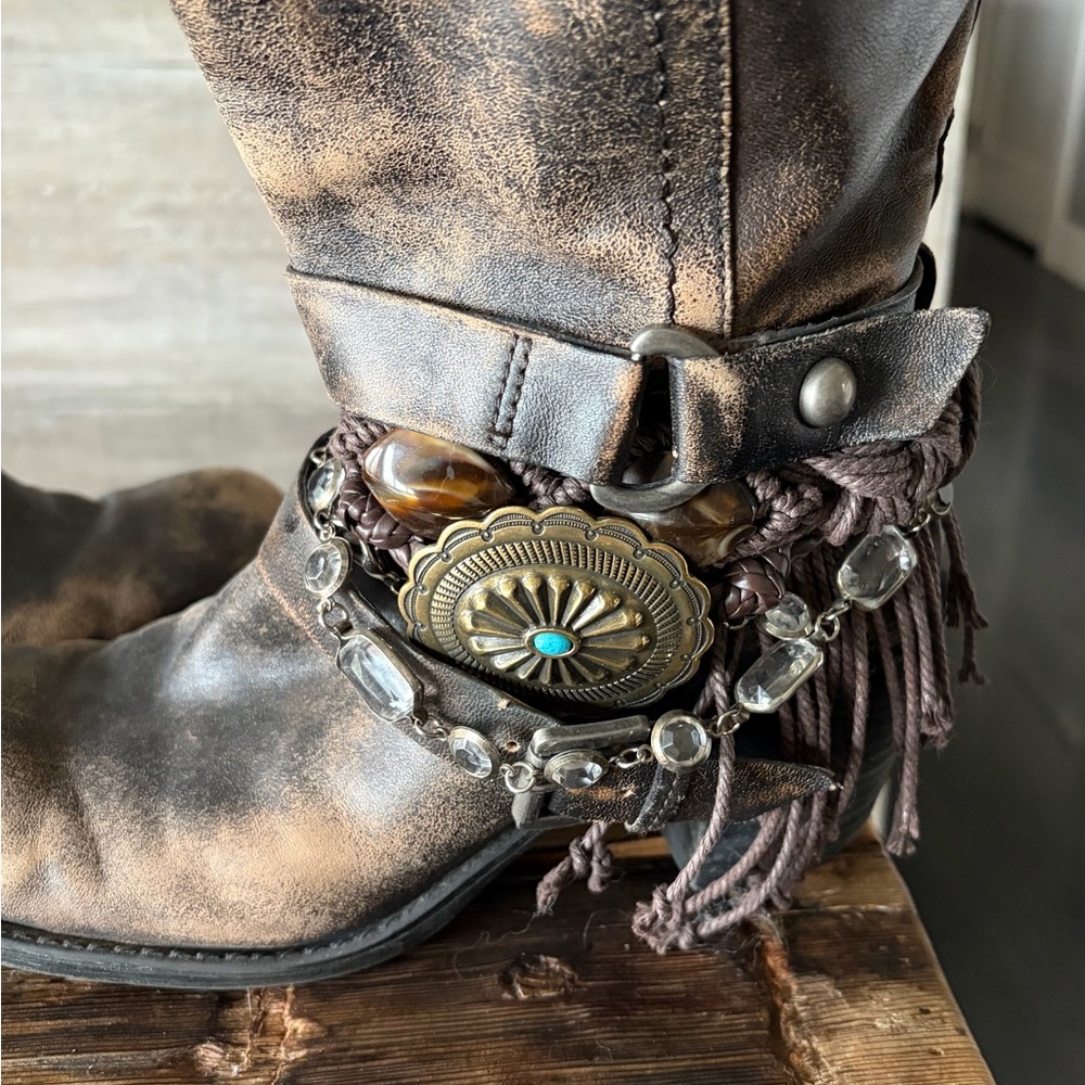 Brown Leather Western Boots with Fringe - Picture 4 of 5